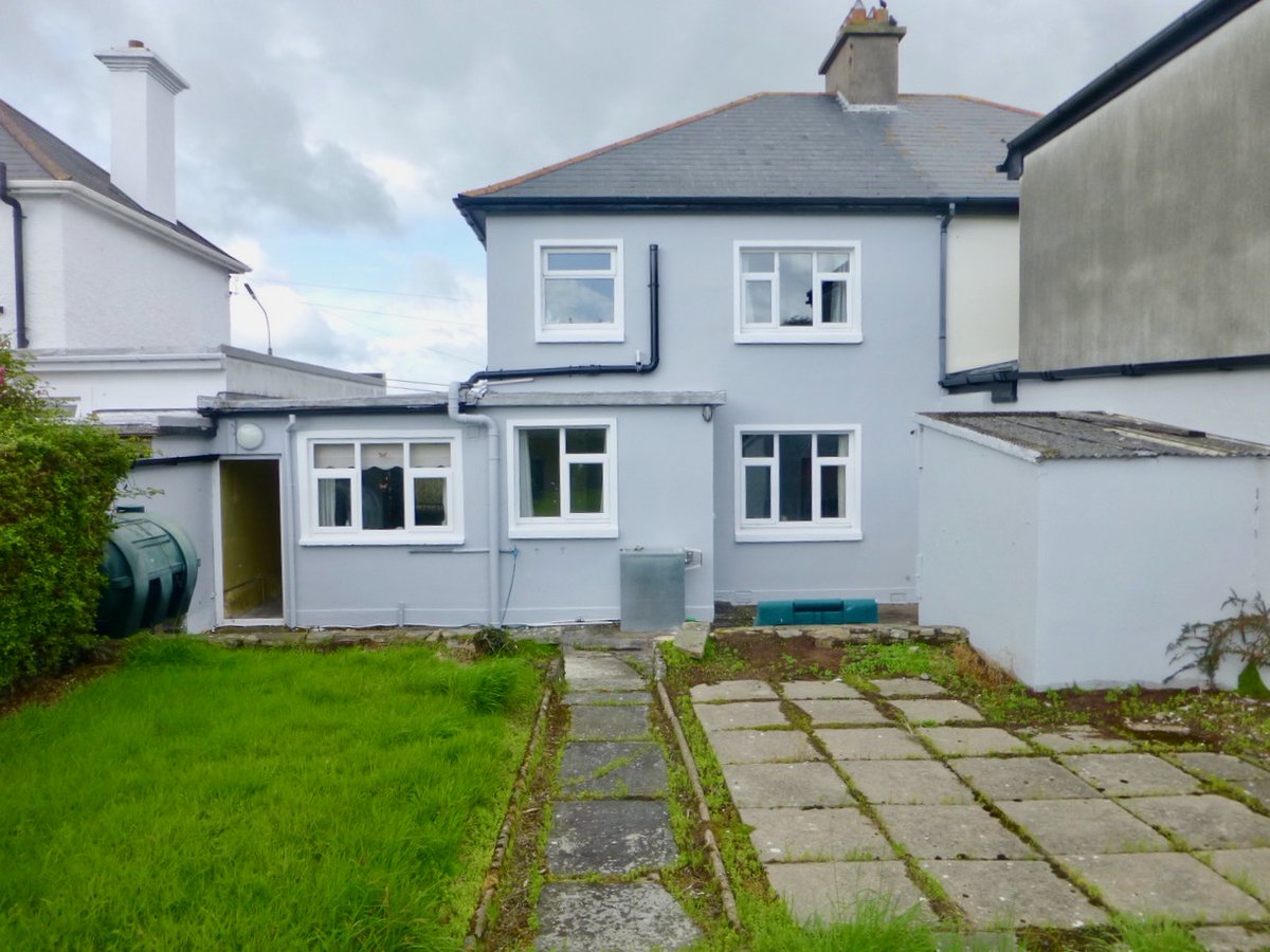 OKeeffeEoin's tweet image. Then there were 2.... #RearExtension + #SideExtension 
😅🔨🏗👷🏼‍♂️👷‍♀️🙌👏

Supporting Clients.
Fabric 1st approach.
Doing things the right way.
#Dungarvan #Extension #Renovation #Construction #Architect ￼￼￼￼￼￼￼