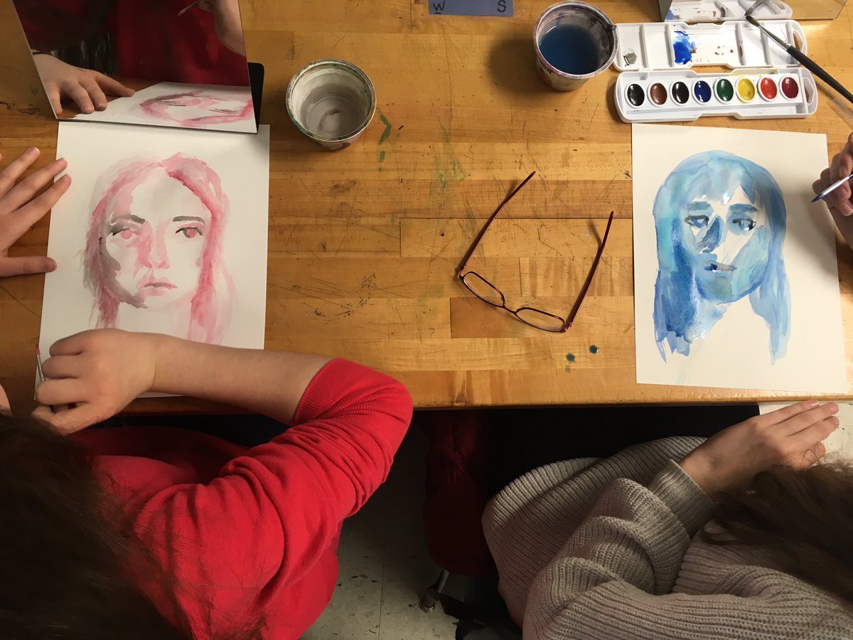 NathansonTed's tweet photo. Chasing Leonardo part 2! Moving from charcoal to watercolor with different color schemes. You’ll see: monochromatic, complimentary and analogous colors. #noms https://t.co/kGomz7V1Il
