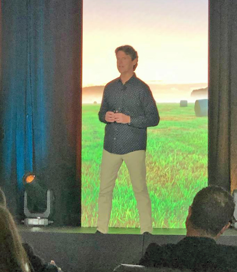 brumarkflooring's tweet photo. Eddie Newquist sharing tips for engaging and connecting with clients in new ways at EDPA ACCESS. Eddie's the creator of the Harry Potter global touring exhibition, so he knows what he's talking about!
#edpa2019 #EDPAACCESS https://t.co/xC7hk35TGL