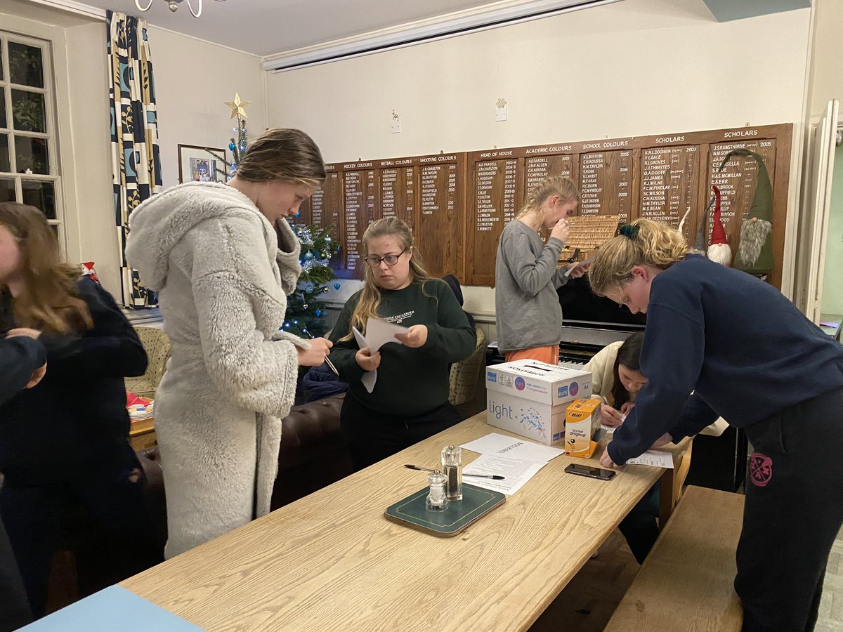 Robertson_Sed's tweet image. Voting in the Sedbergh election took place tonight #firstpastthepost X