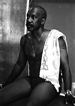 eartsmovement's tweet photo. #ArthurHall | “Theres not a picture, theres not a quote, theres not anything that talked about the golden ages of our culture. And I wanted to find out, where was it? Where were the African kings and queens?” #DanceHistory #Dance https://t.co/efOibzoPTh