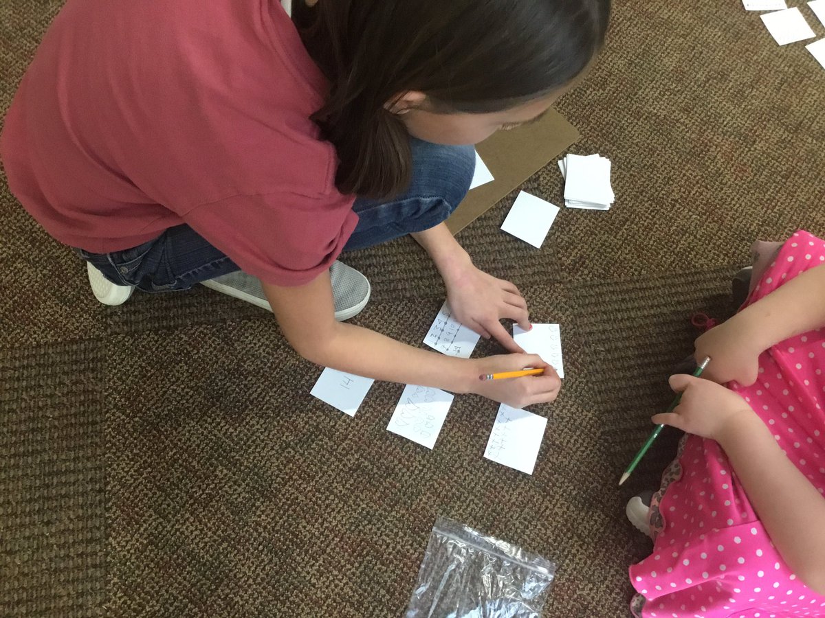 mrberlingsclass's tweet photo. 5th graders working as mentors and tutors weekly in math class. Showing multiple ways to represent numbers! https://t.co/lyL7ooNnCI
