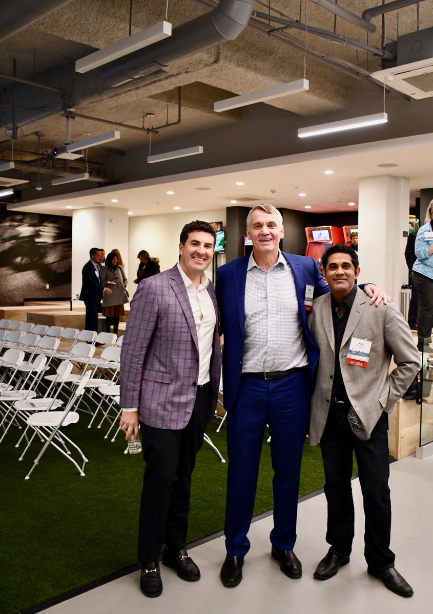 SynergyBOS's tweet photo. We were proud to host @naiopma's Spotlight Series at @CenterPlazaBOS today. Our Director of Asset Management @matthewgodoff, Haril Pandya of @CBTarchitects and Bill Anderson of @Newmarkkf  presented an inside look at the asset's transformation. #BostonRealEstate @davegreaney https://t.co/ZiZFeNhbzV