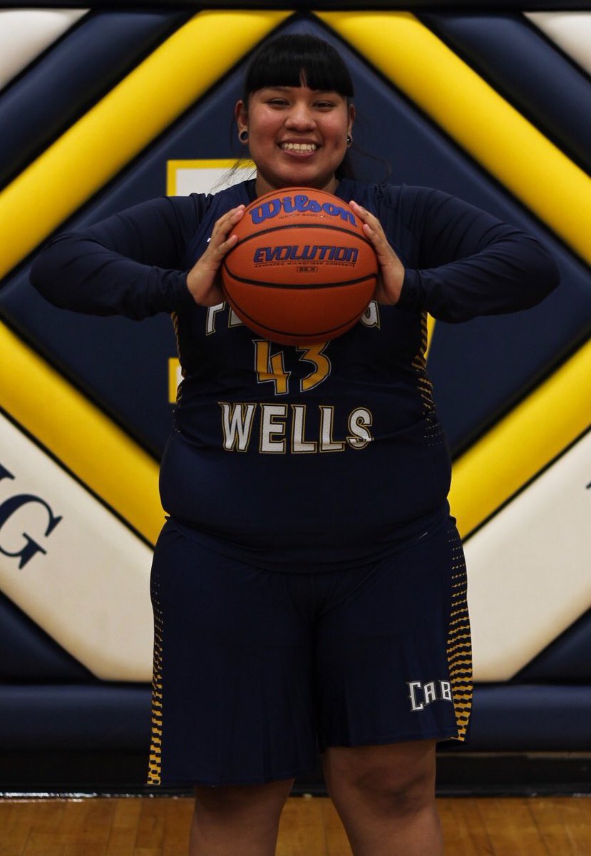 LadyCabsBBall's tweet photo. We are so excited for GAME DAY! Headed to Nogales for games at 4/5:30/7:00. LCB is off to a 4-1 start and want to keep it rolling. #everypossessioncounts #playtogether
#playhard https://t.co/gxHg7JGV2U