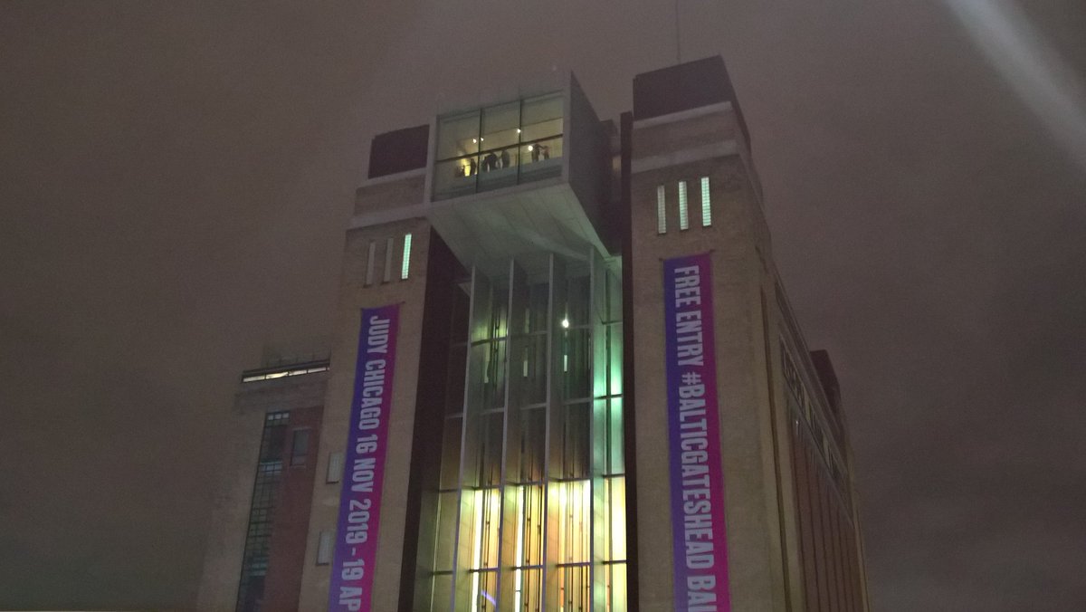 Smartiesproject's tweet photo. @balticgateshead Further views of the #RENKEI dinner including from outside on a windy night in the northeast. https://t.co/PXMOI7yqXV