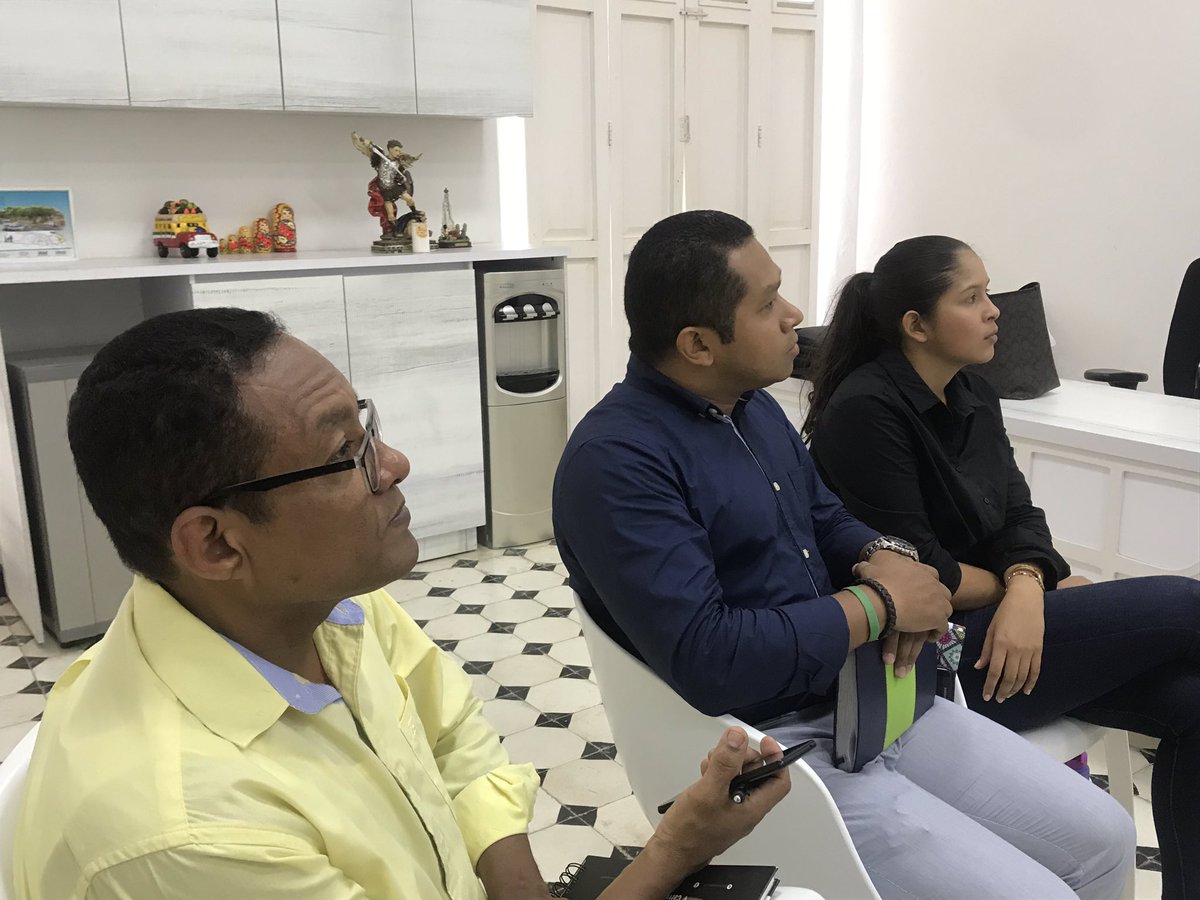 AlcaldiaLorica's tweet photo. Este proceso se realiza con el apoyo del Programa #POTModernos liderado por @ENTerritorioCo y @DNP_Colombia en coordinación con la administración municipal. https://t.co/AedjrpVwUL