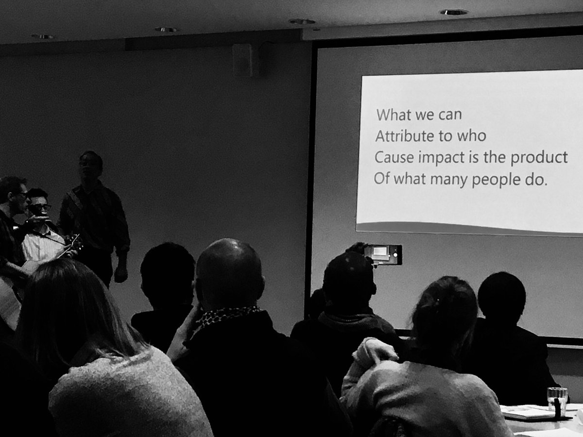 zeynepbaserk's tweet image. 🎶Değişimin mümkün olan en iyi motiflerini ara, 
Belki orada hiç tahmin etmediğin bir #etki bulacaksın.

🎶Neyi, kime kesin olarak atfedebilir ki insan? Etki dediğin bir çok kişinin emeğinin ortak ürünü.

#Outcomemapping kış okulu biterken, #impactblues söyledik #sosyaletki