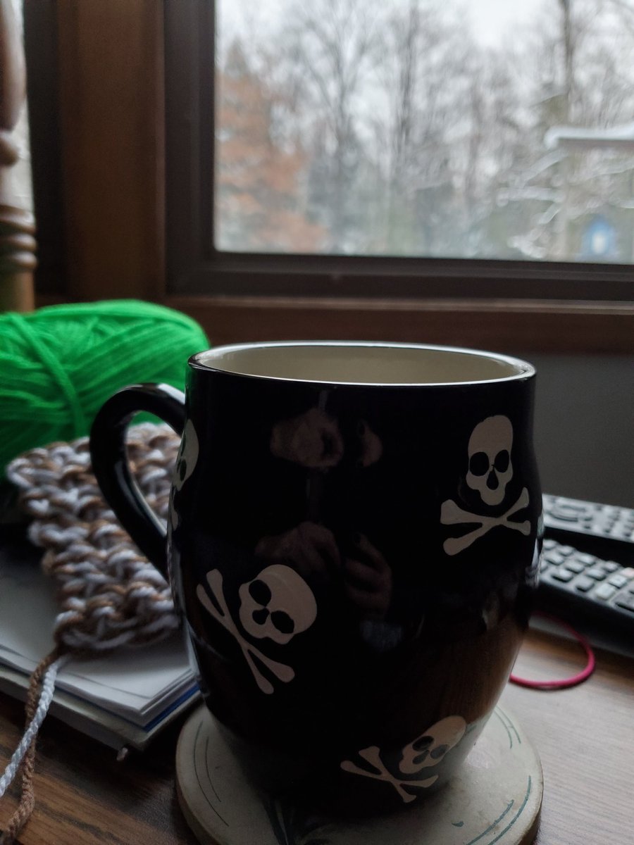 83fee2942fab413's tweet photo. @JDEstradawriter @Sarah_Escritora @deer_ward @bulldawg1987 @CLCannonAuthor @dontpanic2011 @Operetta_doll @cateevansomg @KamisKorner @MrWeimann Tea and yarn 🙂 https://t.co/ehz5xv4hRF