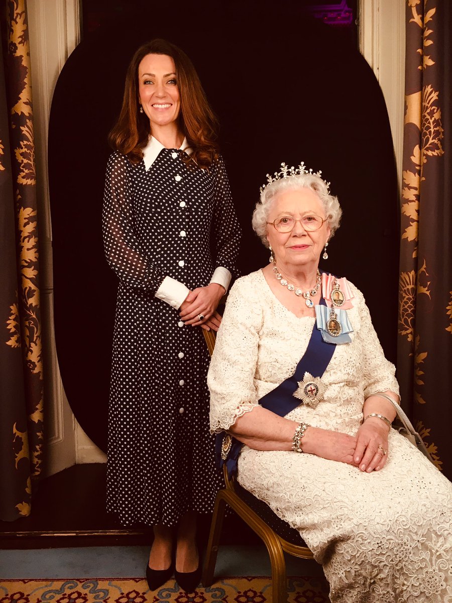 Out with granny! #lookalikes #Royals #KateMiddleton #duchessofcambridge