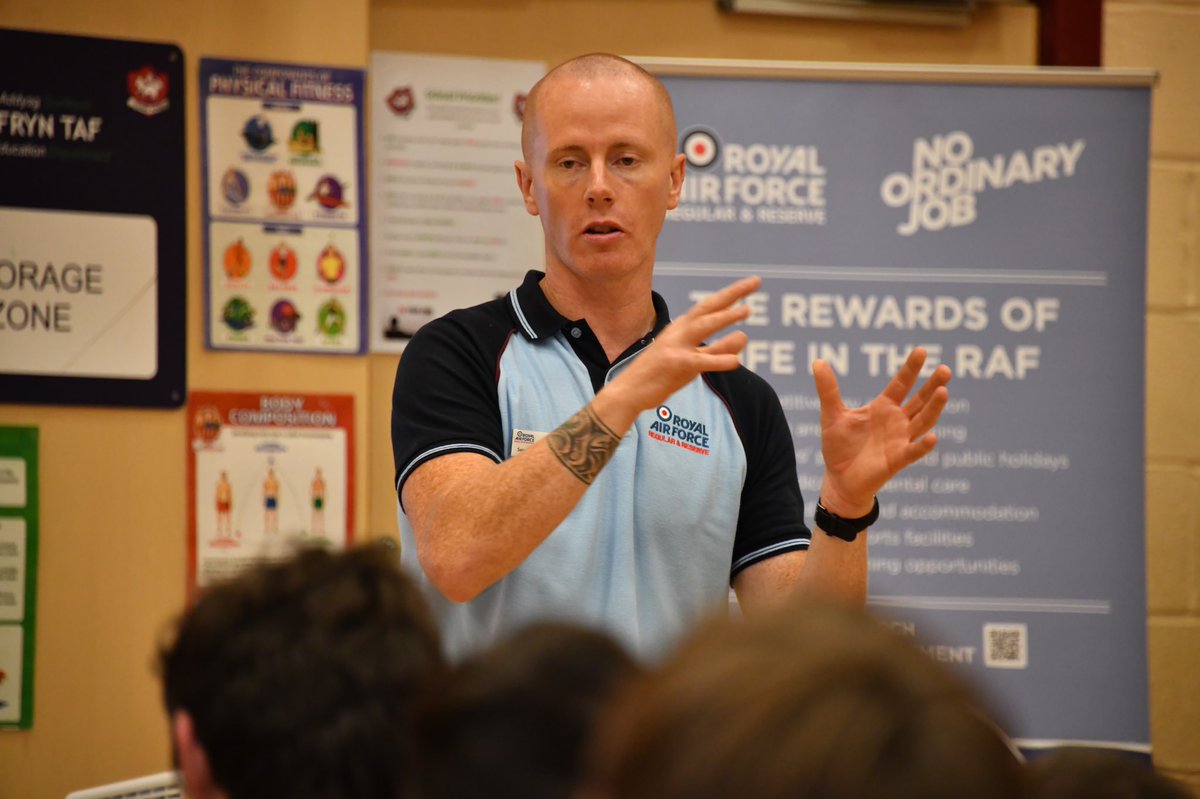 RAFEngagementSW's tweet photo. Excellent night working with No3 Welsh Wing RAF Air Cadets at Whitland Leisure Centre this evening. The cadets were a credit to their Sqns and many are now looking @RAF_Recruitment opportunities.  2420 (Whitland) Sqn
621 (Carmarthen) Sqn
948 (Haverfordwest) Sqn
1285 (Tenby) Sqn https://t.co/QqJZ1Svot3