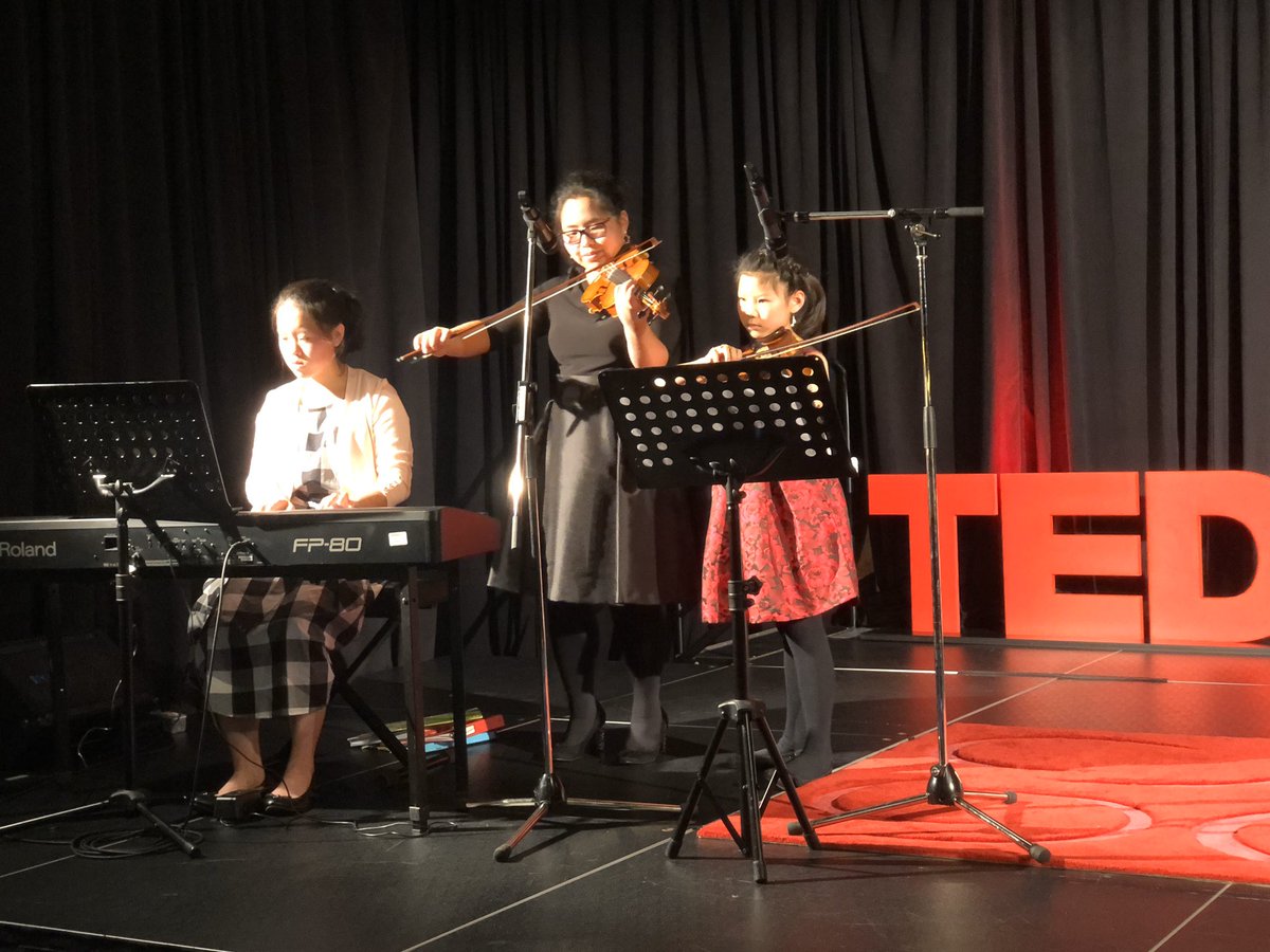 TEDxMSVU's tweet photo. Chantal, Charlotte, Carmen and Colette Peng from Wolfville providing some sweet tunes during #TEDxMSVU intermission. #TEDxAMI https://t.co/BpkGtpafsf