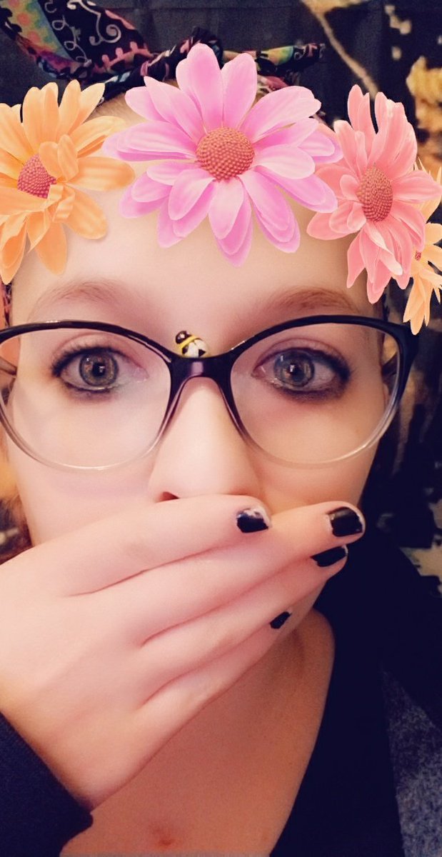 MamaDeadHead's tweet photo. Enjoying my CBD oil from @BeeEpic1 use my code Sara7 to get 7% off your purchase. They have more than just oil and Christmas is right around the corner! https://t.co/JmWyRB6rVw
#begood https://t.co/E0f1QW56wt