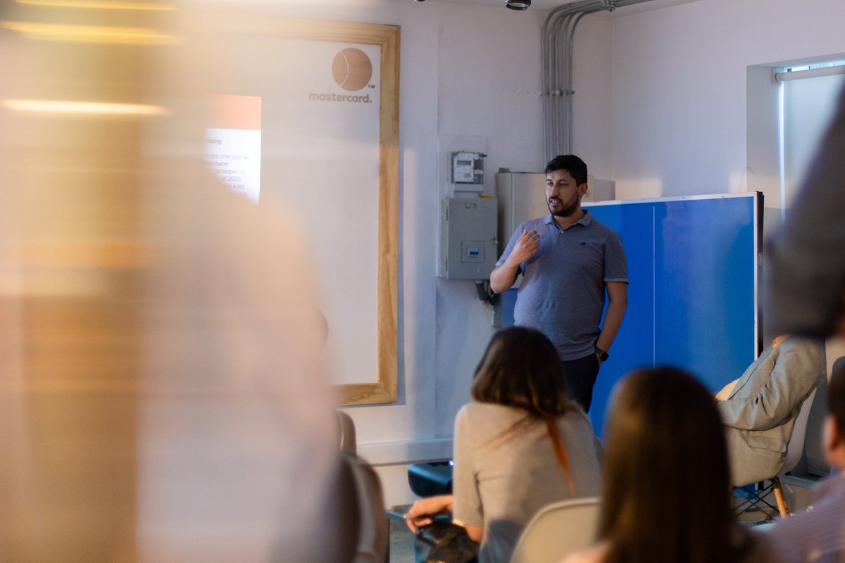 ochomedios's tweet photo. Registro de fotografía en charla sobre #BigData y #MachineLearning impartida por https://t.co/HALWqiV8yR 👏

Atentos porque la próxima semana inician sus talleres.

#tecnología #tecno #fotografía #audiovisual #marketingdigital #marketing #data #datascience #Chile https://t.co/fyZiQWXvUC