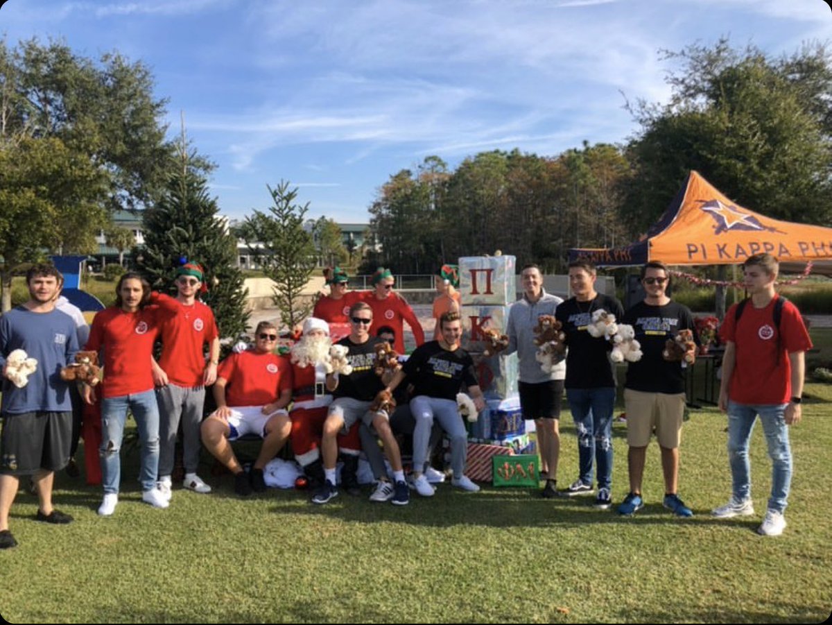 FGCU_ATO's tweet photo. Day #3:
Today was the last day for the Teddy Bear Drive, and it went amazing. In total from the past three days we sold around 700 bears! I want to give a special shoutout to Cole Rowsell for making this whole  thing happen.

Love and Respect https://t.co/YkpyDOgoDM