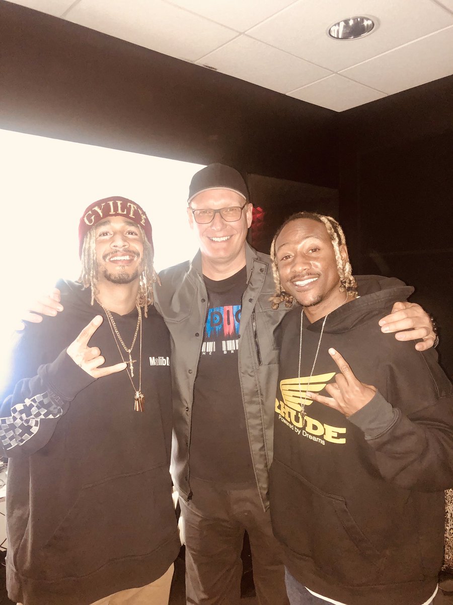 P5EMusic's tweet photo. My buds Mikey &amp; Scootie of @SocialHouseTC last night. Two of the most humble and talented co-writers I’ve ever worked with. Can’t wait to see them open for @AriannaGrande tonight in Music City. Oh they also co-wrote a few songs with Arianna called Thank U Next, 7 Rings, Boyfriend https://t.co/uHBBLSLS0O