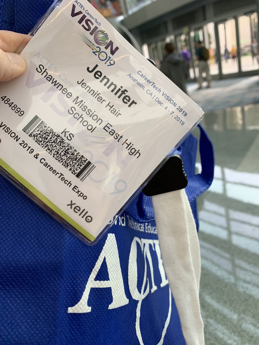 MrsHair's tweet photo. Letβs do this @theSMSD #visioncte #smedigitaldesign https://t.co/9LTgNMCbXM