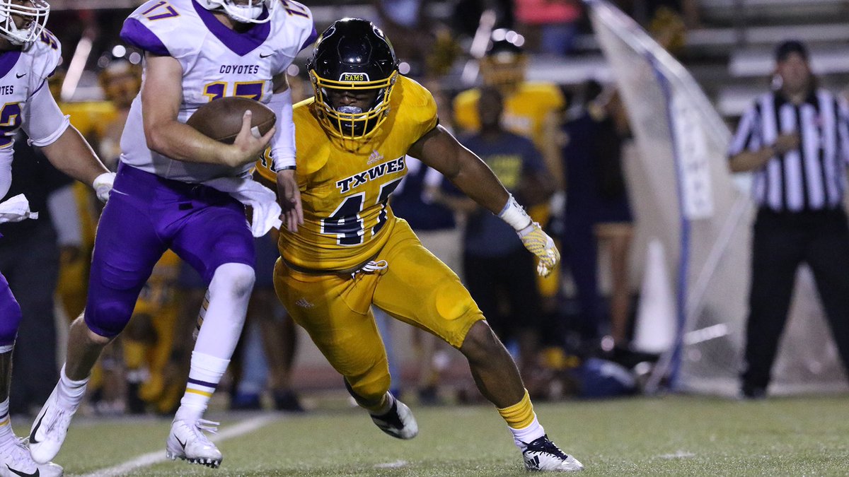 Blessed to receive an offer from Texas Wesleyan🙏🏻🙏🏻<a href="/sca_football/">SCA Football</a> <a href="/BigCountyPreps1/">BCP SPORTS</a> @Devrett1 <a href="/WeBelieveInMe_/">WeBelieveInMe</a> @CoachPDuckworth