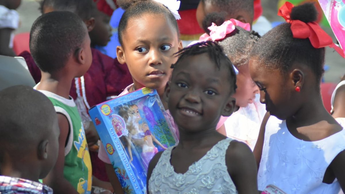 tipatipa26's tweet photo. Celebration de la fête de Noël avec les enfants de @tipatipa.
 
Christmas party celebration with the children of @tipatipa26.

Celebración fiesta navideña con los niños de @tipatipa26.

@GrupoMCodevi #Navidad2019  #Christmas  #ChristmasSeason https://t.co/ZckpamZWa3