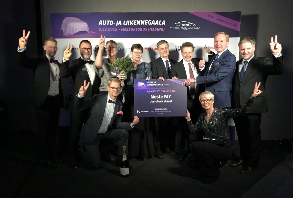 SirpaTuomi's tweet photo. Fantastic evening with the innovators of first #NEXBTL process patent and few other colleagues from @NesteGlobal . We all celebrate the #innovation award given to #NesteMY #renewable #diesel tonight at @autojaliikenne . https://t.co/VZ1w8ADADy