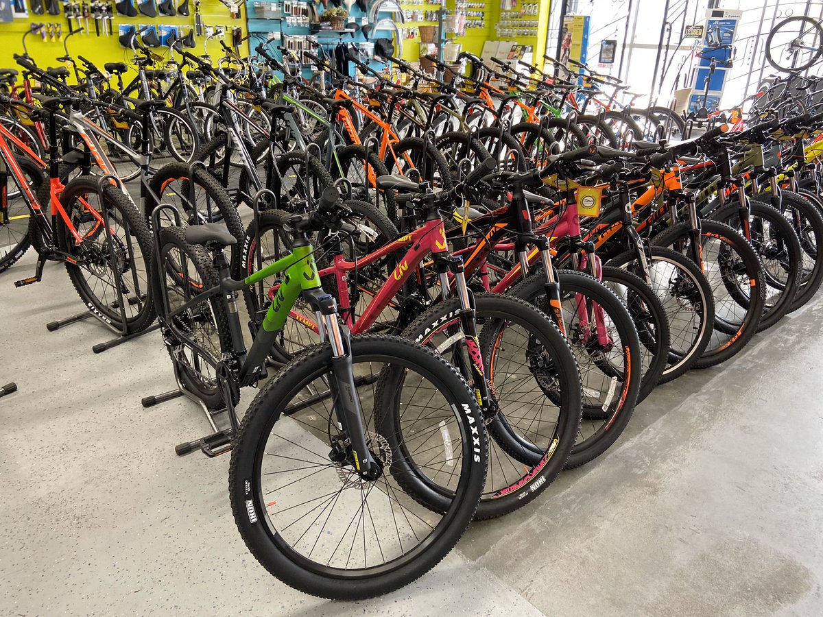RivCoED's tweet photo. At some point, we’ve all wanted a new bike for Christmas! If a bike is on your Christmas List this holiday season, check out @CitrusCyclery in Corona. Bikes for all ages and skill levels! #RivCoNow #MadeInRivCo https://t.co/3qT5tnw001