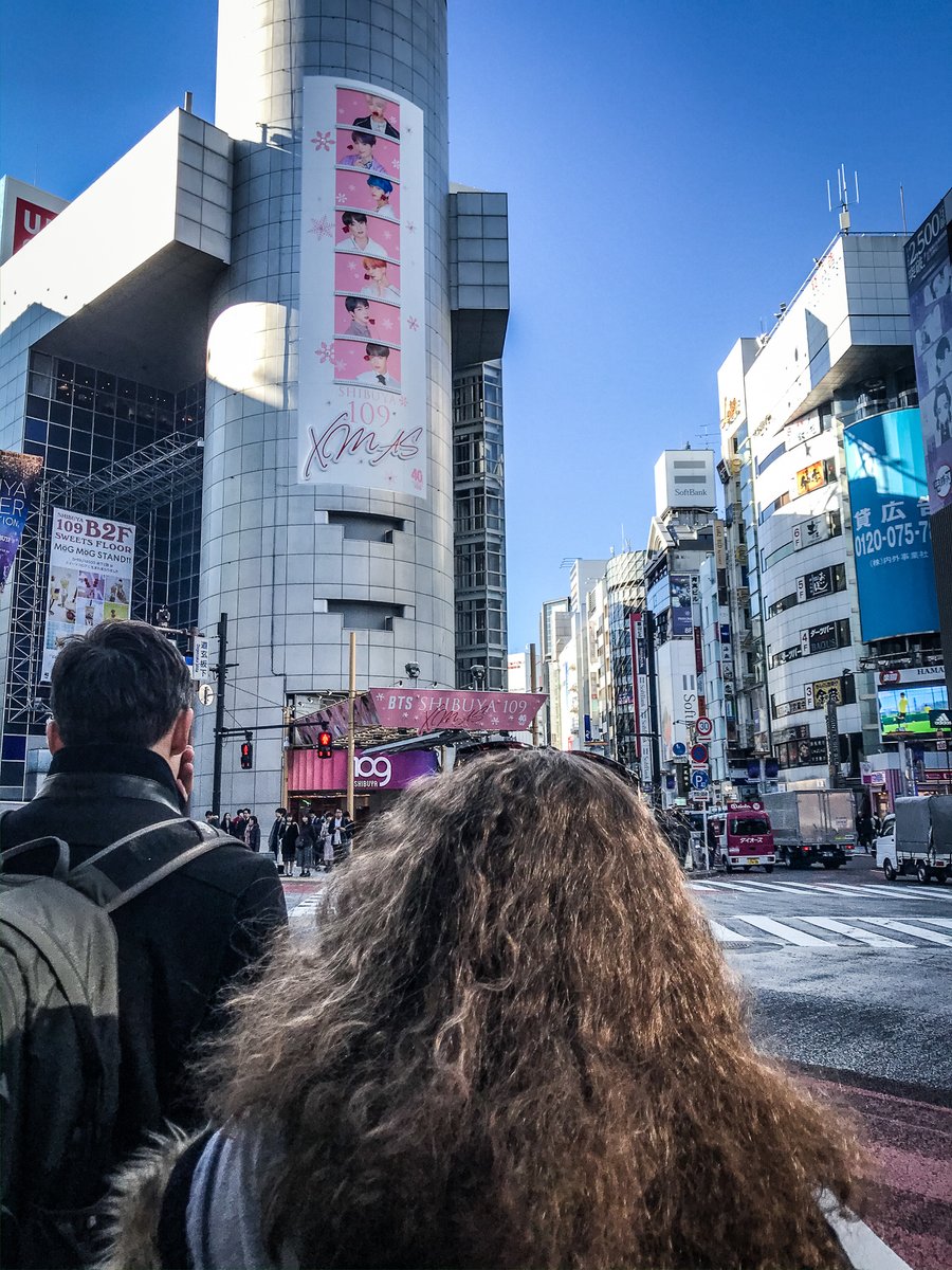 lizydix's tweet photo. When your 14-year-old is a BTS fan, and you let her take charge of navigating your wanderings around Tokyo, you might see this. #Tokyo #holidaytokyo #mumdaughtertrip https://t.co/bNETe5fVBe