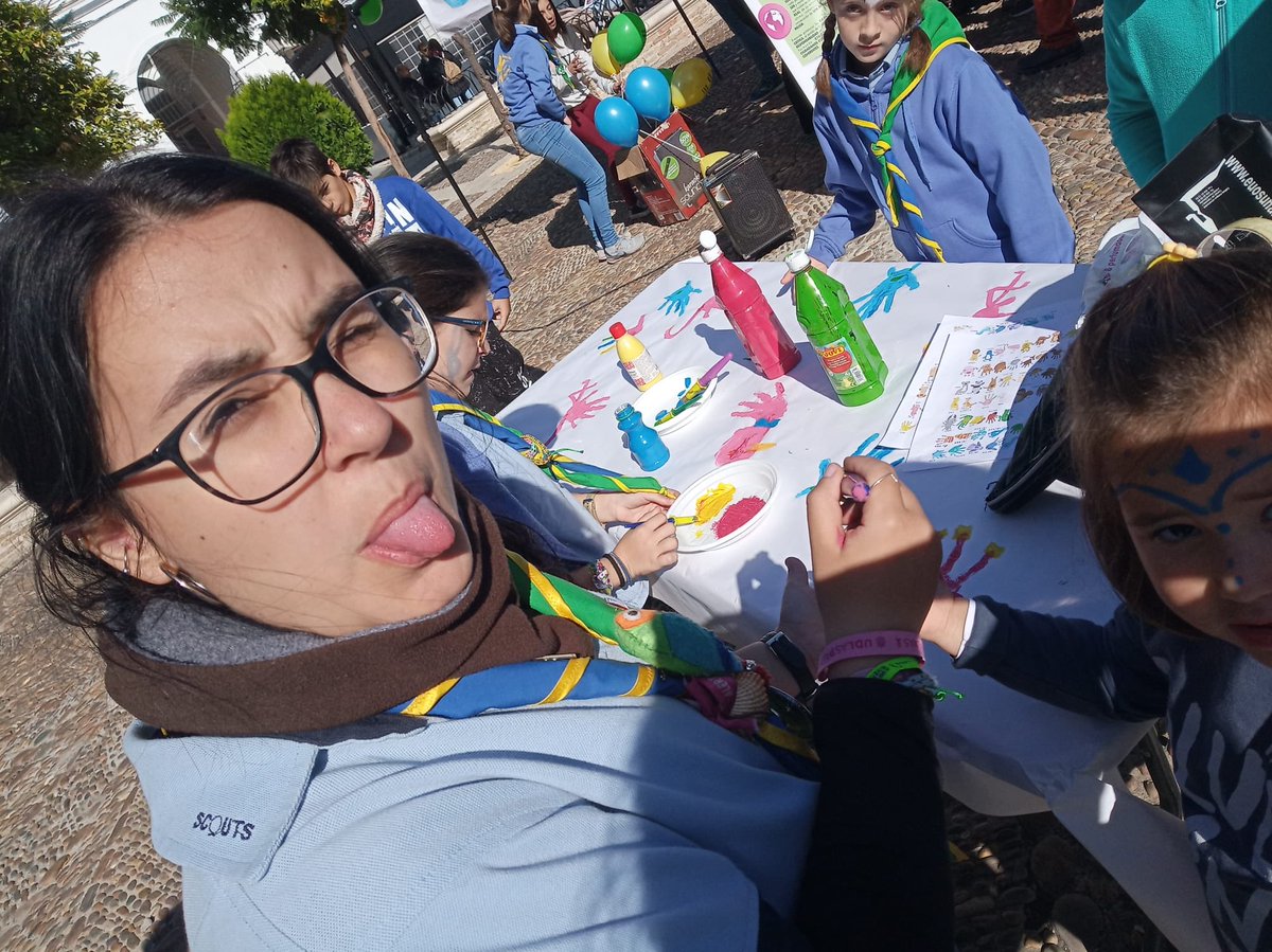 591HermanoLobo's tweet photo. Feliz día del voluntariado a todxs!! #GraciasScouter #hermanolobo https://t.co/8tnMtj6szA