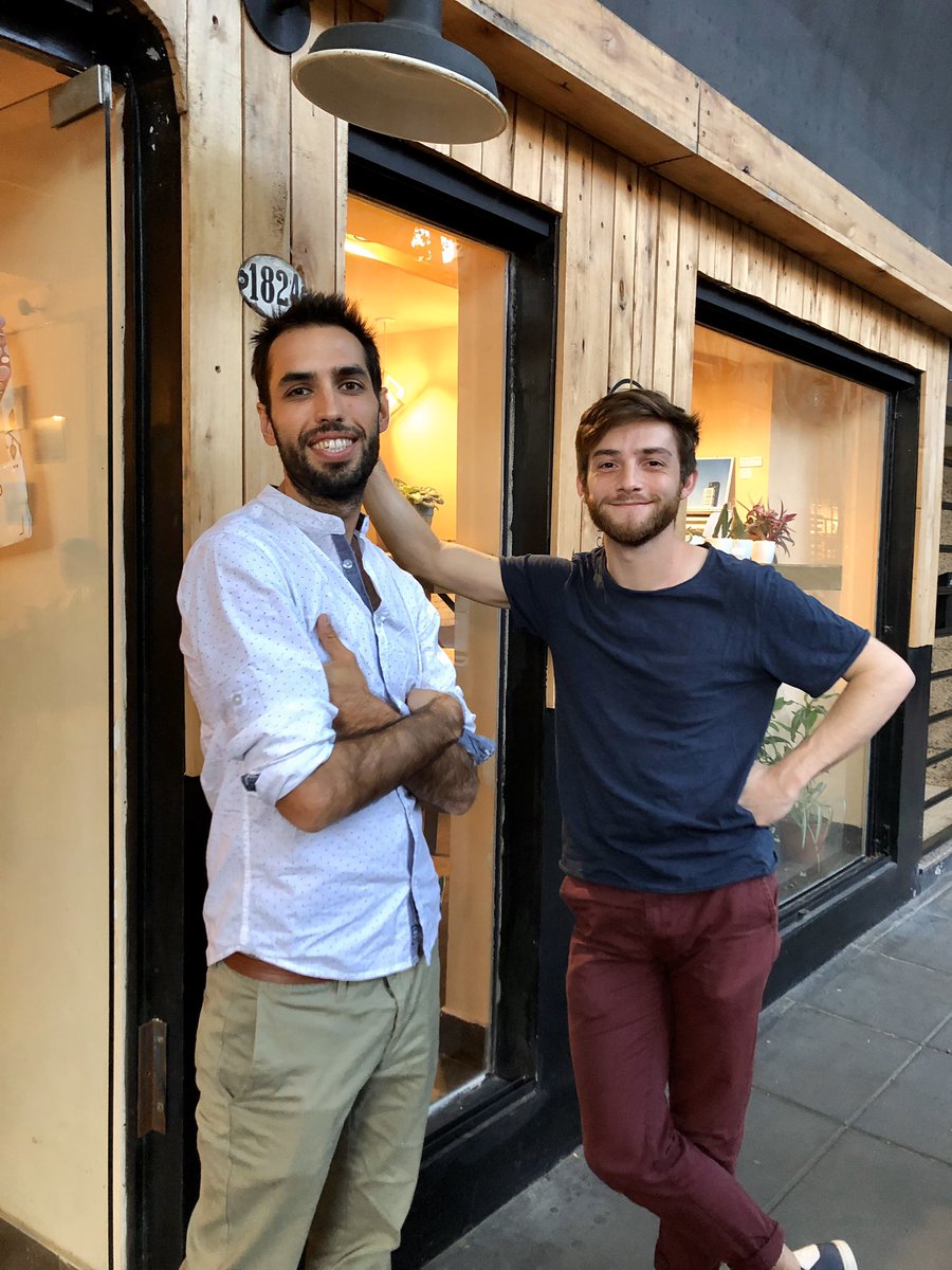FrenchTechBA's tweet photo. Los negocios digitales son posibles por la innovación tecnológica. 93% de los argentinos son internautas.
👉 Taller #FrenchTechBA en @CafeFlorBA https://t.co/PsshrXLsXl