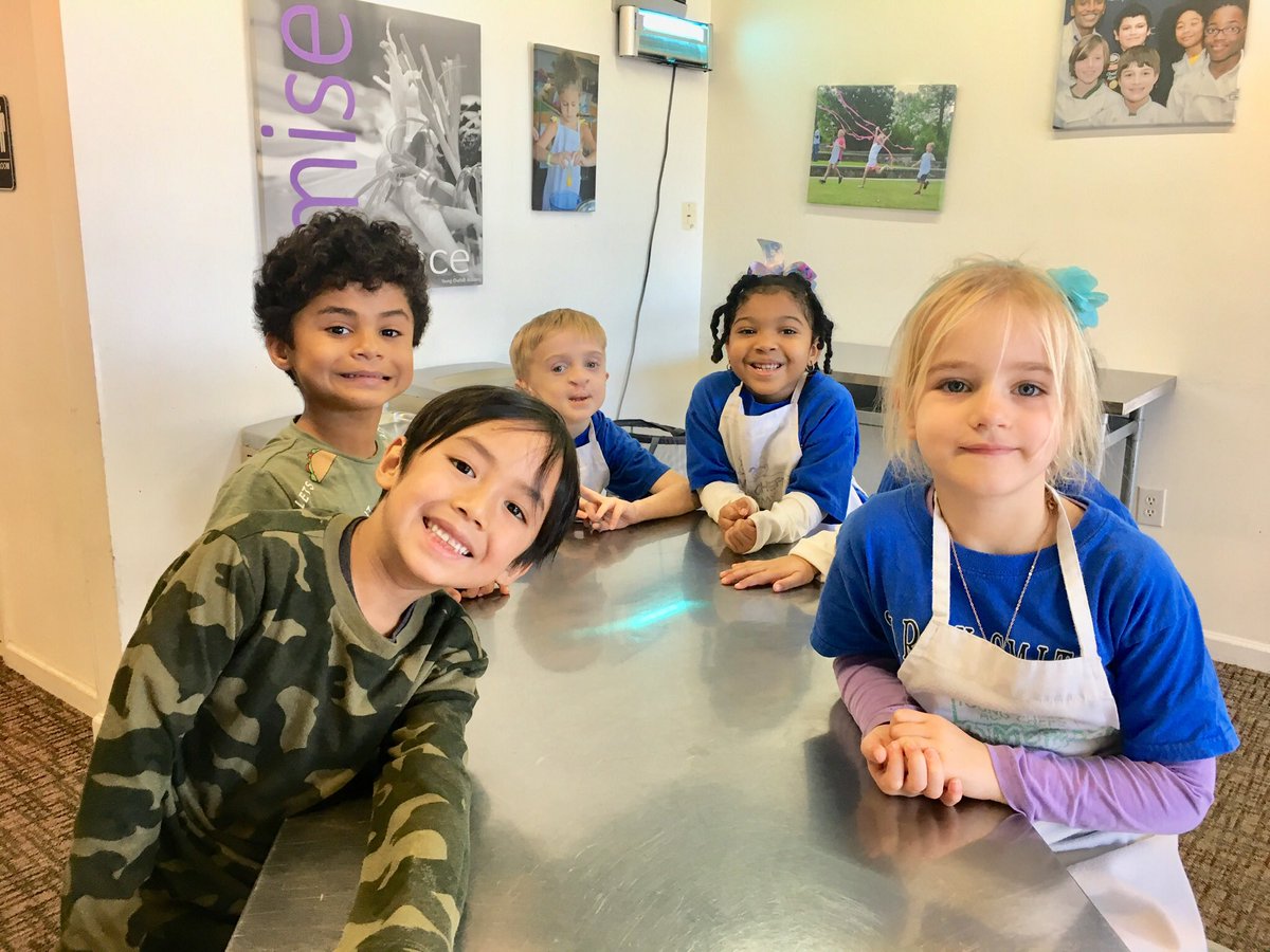 We had the Field Trip of a lifetime on today. We went to “Young Chefs Academy!” It was so much fun being Chef’s for a day. We made some delicious pretzels. 🥨🥨🥨 <a href="/EmilyBoatright/">Emily Boatright</a> <a href="/pointsbyPortee/">Deyvi Portee</a> @ptyut1999 @APS_SmithAP @msjenniferbarry <a href="/APS_SarahSmith/">SarahSmithElementary</a>