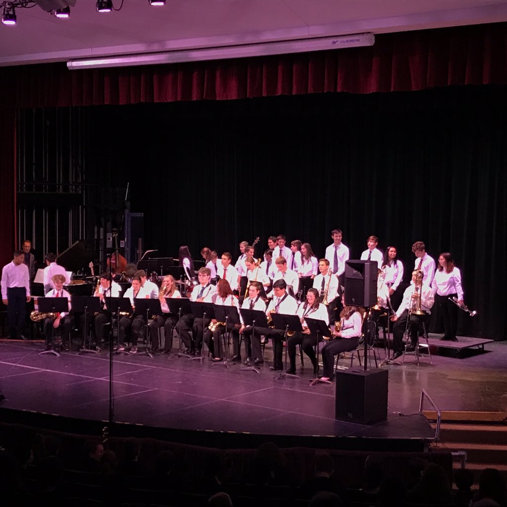 lakotaeastbands's tweet photo. Congratulations to all of the the amazing junior high and high school jazz bands that performed splendidly tonight!  What a great night of music and fun! https://t.co/ZI8MFX4tce