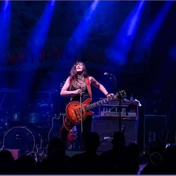 Come Back Alice rocking their Kraster Athena ift.tt/2RqIBTI