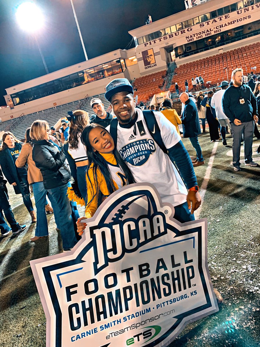 _camrynspeights's tweet photo. WE'RE NATIONAL CHAMPIONS 🤩💙 https://t.co/E0G3LDxwt3