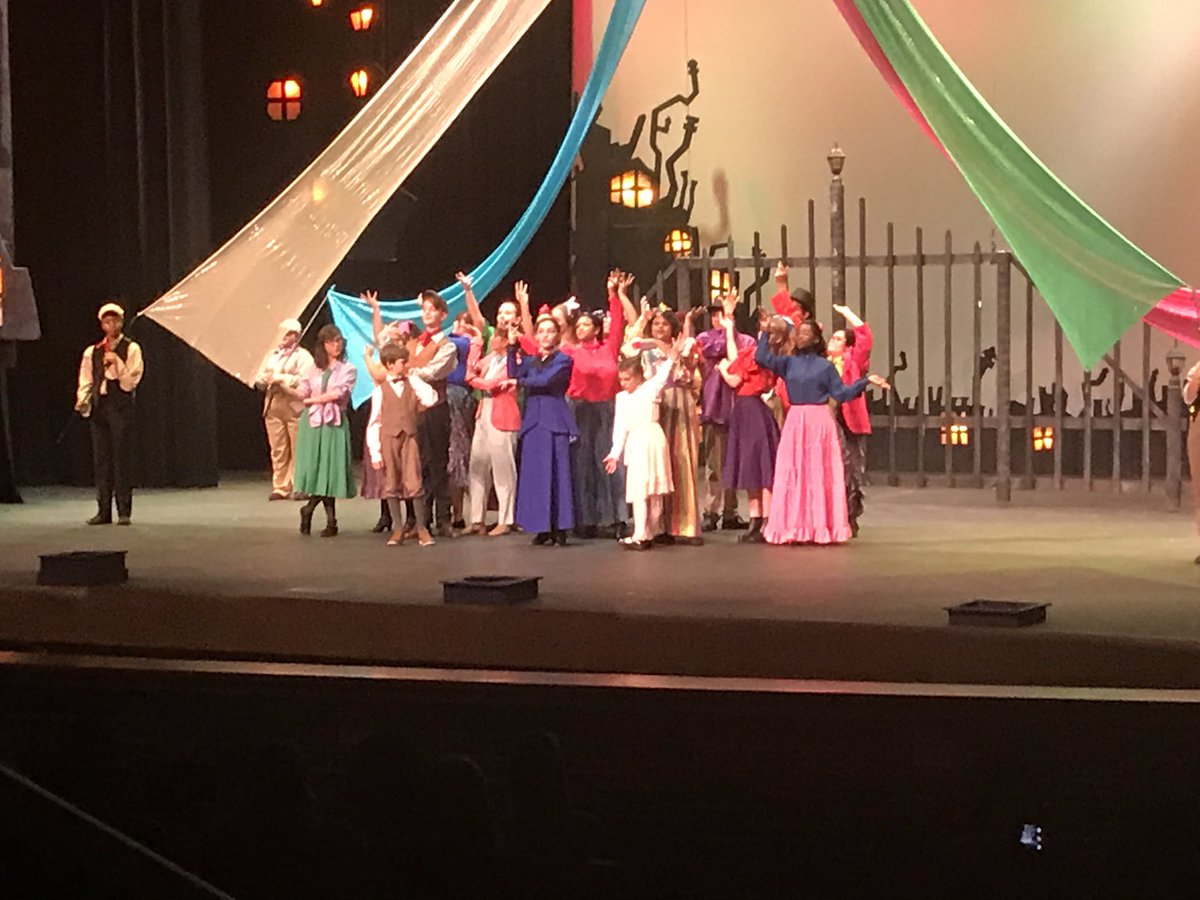 I was blown away by <a href="/NISDHarlan/">Harlan High School</a> production of Mary Poppins tonight . You MUST get out and see these talented students perform ! Great Show !