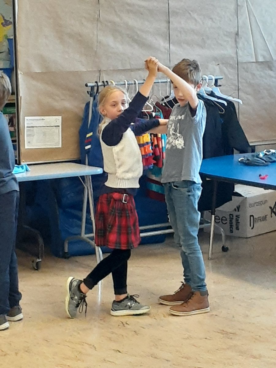kearneysclass's tweet photo. Full day of learning today as we visited the @Glenbow to learn more about the Blackfoot and first settlers.  For a cherry on top we learned some more tango steps.  Kids should sleep well tonight! https://t.co/yeL5wasNxr