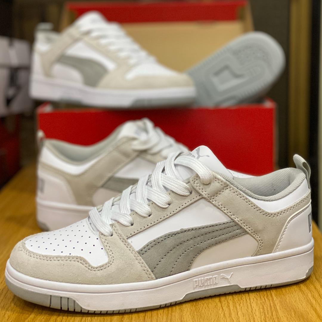 splitape's tweet photo. As Usual Another π₯
.
KINDLY RT
.
SEASONS GREETINGS πππ
.
Check through, have any item not on our post? Dm & we get it
.
Size 40-45
Price: NGN23,000
.
#splitape #kicksonfire #sneakers #ozil #DominicanRepublic #allegri #CardiB #Jumanji #CardiB #simi #JusticeForMusaab #ARSBHA https://t.co/SDSjnof5v1