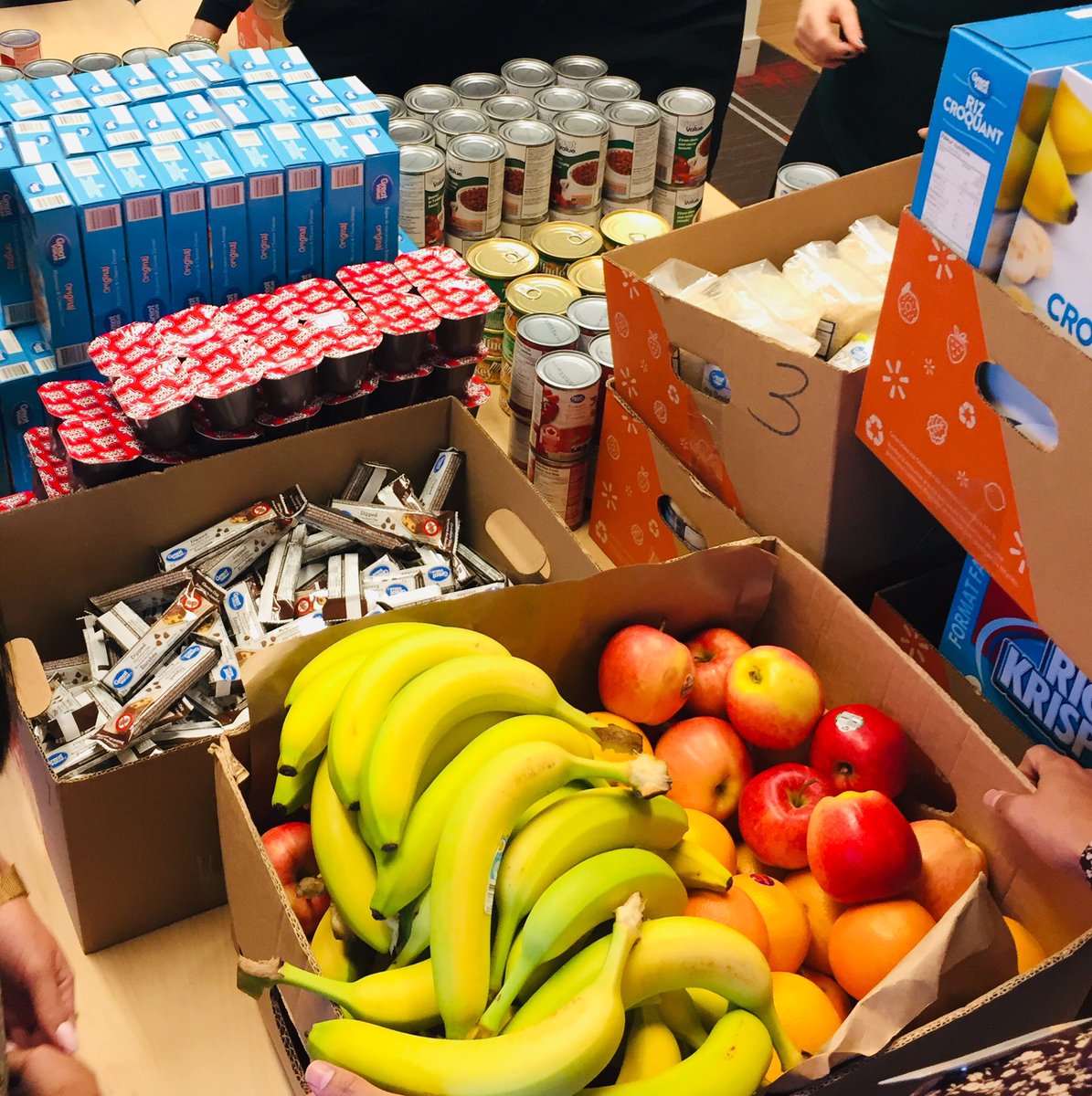 Angelo_Vancity's tweet photo. This morning at Branch 33 we were packing backpacks for this awesome program... no child should be without food! Check it out... https://t.co/ZQfkKNLHkt  #community @Vancity #food https://t.co/swsWapQnZS