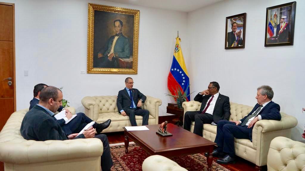 Covid19 - Venezuela un estado fallido ? - Página 3 ELEACgdWkAESQtf