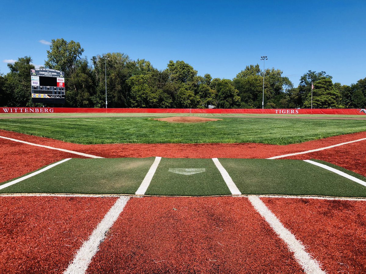 Conor_OMalley21's tweet photo. Excited to announce my commitment to Wittenberg University! Thank you to my family, friends, and coaches who have helped me throughout this process. #tigerup https://t.co/dTti4Ubxsv