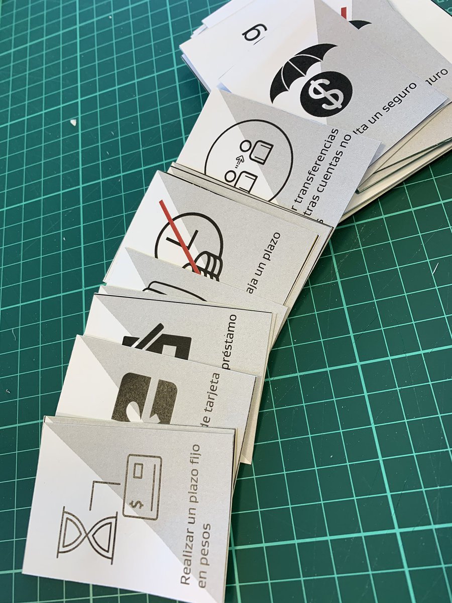 Cuando hay demasiados conceptos que el usuario tiene que tener en mente y nosotros (#servicedesigners) tenemos que testear, recurrimos al #cardsorting , es una manera rápida para que el usuario agrupe y priorice, y para nosotros mapear la información luego.