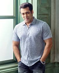 SpiderBalaji's tweet photo. Now We Need 3.4k tweets for 100k tweets  

make it fast 
 #brotherhoodofsalmanajithfans https://t.co/6Se6NfiZlc