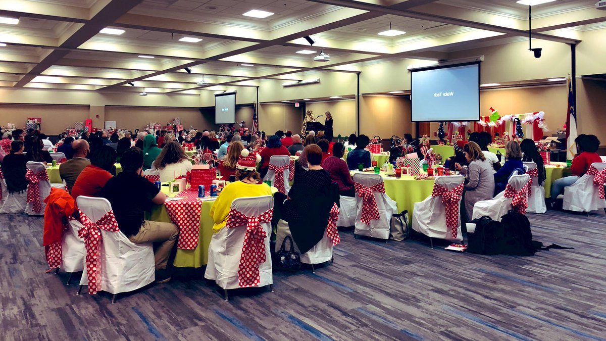 It truly is the most wonderful time of the year, especially when you see the smiles on these <a href="/WakeTechFBF/">Wake Tech FBF</a> students faces! Celebrating the holiday season with a full house <a href="/waketechcc/">Wake Tech</a> 🎄❤️🎅🏻