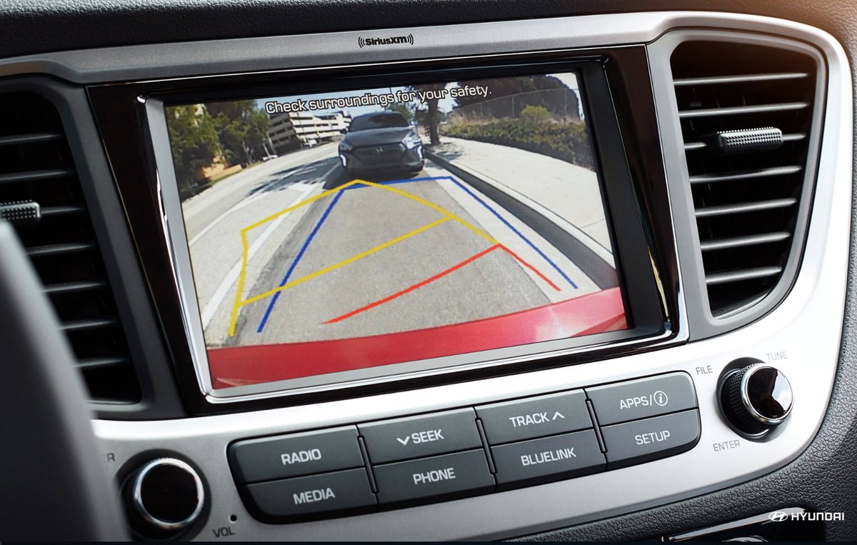 ThayerAuto's tweet photo. To take the stress out of reversing and parking in populated areas, the 2020 Hyundai Accent features a standard rearview camera with dynamic gridlines. Parking on the street or in the city has just become a whole lot easier. https://t.co/Sw1ABSeVZf