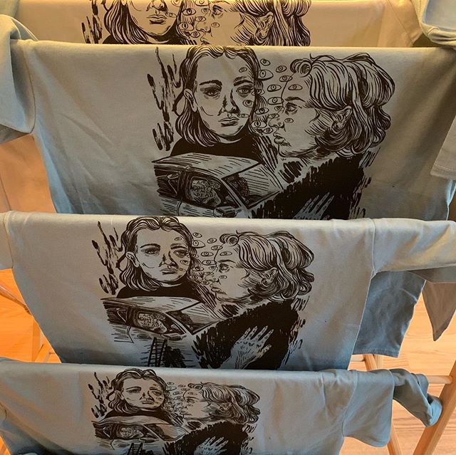 HandmadeDetroit's tweet photo. 💟New Vendor Feature💟
Michelle Facer creates in lots of different mediums but her top three are ink, watercolor, and screen printing.
Come see her work during her first year at the #DUCF!
December 6 | 7 | 8
#HandmadeDetroit #thingstodoindetroit #crafterssticktogether https://t.co/4KhA2jWp4u