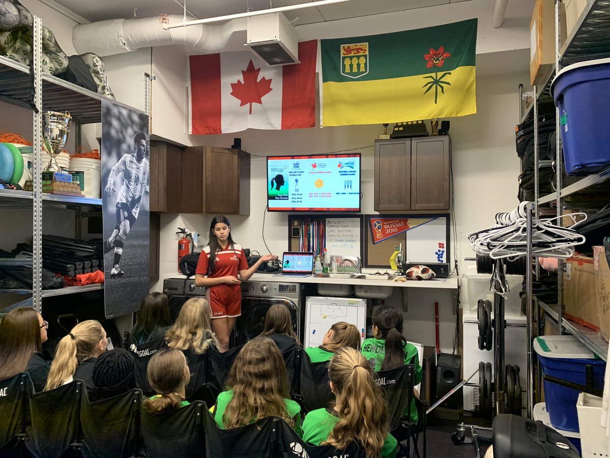 SaskSoccerAssoc's tweet photo. Another fun packed evening with our REX Youth Engagement Project 
⚽️ New friendships 
✔️ REX Pathways Presentation led by REX Leaders
🌾 Inspring a new Prarie Playing DNA https://t.co/oTWT0qnTPo