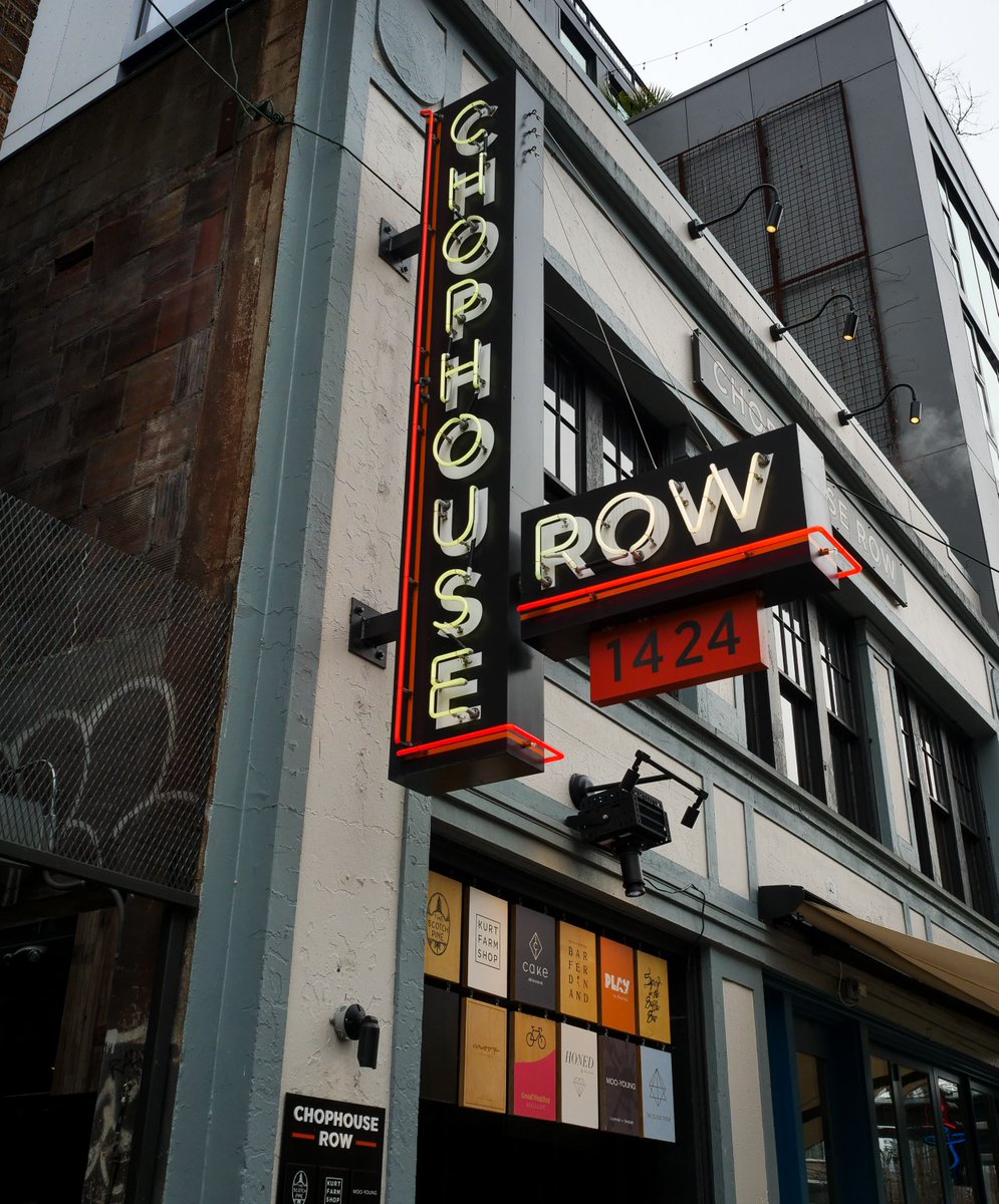 We love being just a few blocks away from the famous Chophouse Row. Whether you want to add some new pieces to your wardrobe, eat a delicious meal, or even get a fresh new haircut, @chophouserow is a great place to stop!