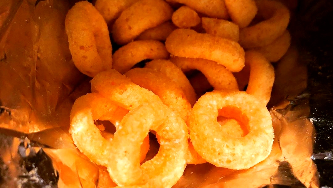 ausfoodshop's tweet photo. Anyone else missing burger rings?
#burgerrings #burgerring #burgerringsarethebest #aussiechips #australianchips #chips #crisps #ausfoodshop #theaustralianfoodshop #aussieexpats #aussieexpat #tasteslikeaustralia #aussiecarepack #aussiecarepackage #australiancarepackage https://t.co/6QY72tGPUa