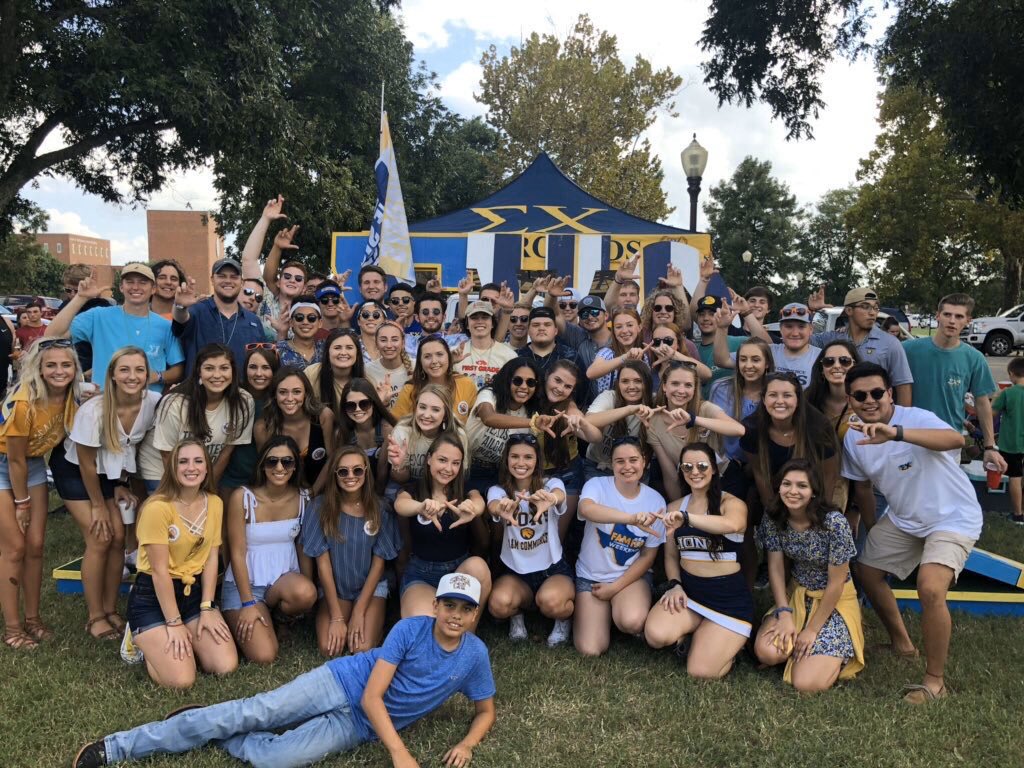 SigmaChiETX's tweet photo. Happy charter day to the amazing ladies of @ChiOSigmaZeta y’all do such great things on and off campus and we have been lucky to have such amazing memories with y’all and we can’t wait to see what the future holds! 💙💛❤️ https://t.co/5nRFQgefbL