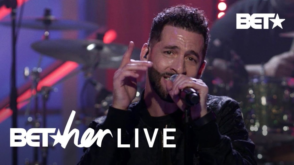 O4LONLINE's tweet image. Jon B Tupac Dedication During Are U Still Down Performance #tupac #tupacnews #jonb o4lonlinenetwork.com/jon-b-tupac-de…