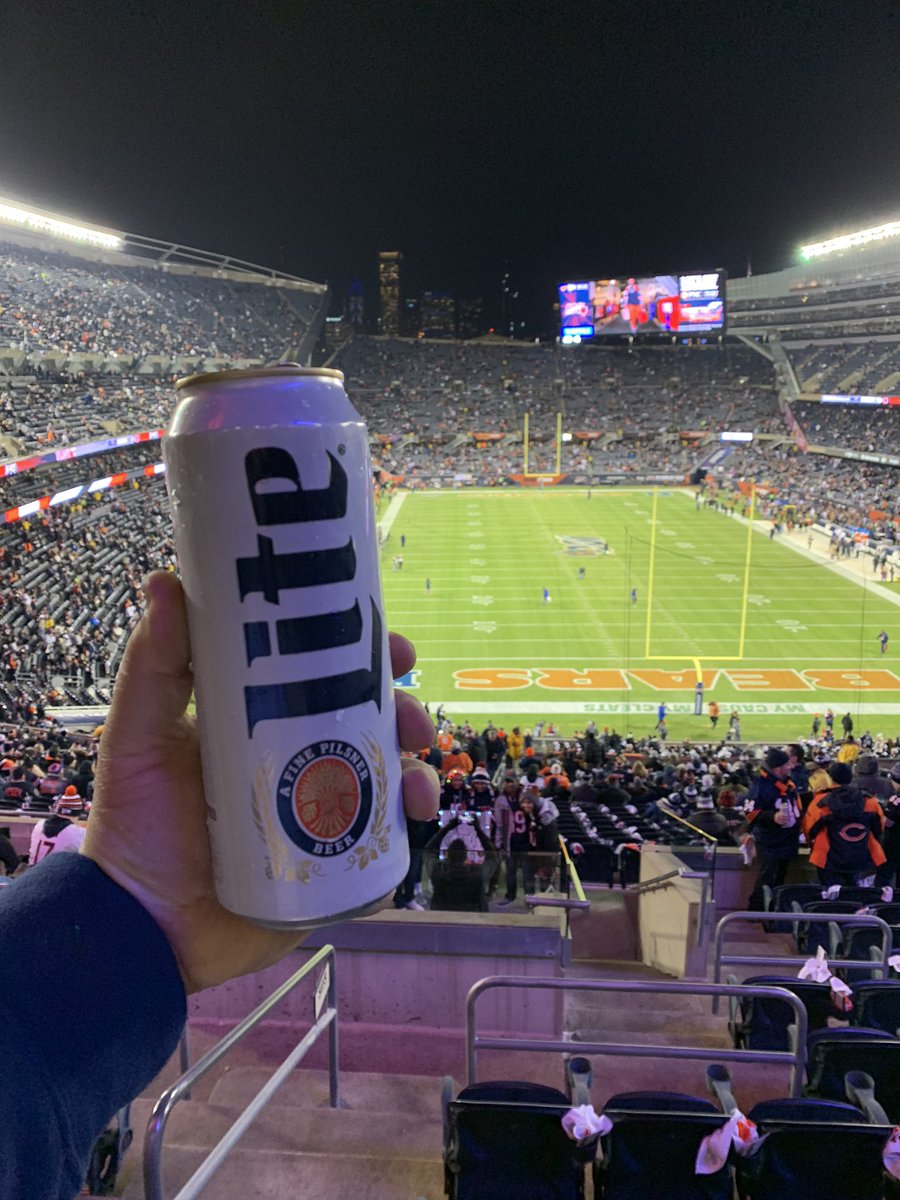krzr56's tweet photo. @barstoolWSD @MillerLite Great taste less filling https://t.co/adfZ4Nhbhz