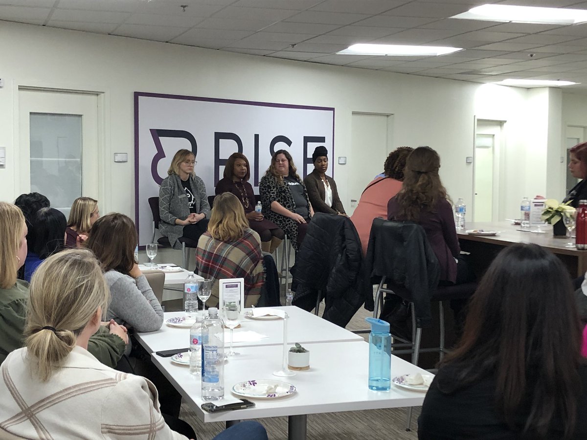 launchcode's tweet photo. We’re so excited to see a great engaged crowd here at the #WomenInTechEchange panel with some of our LaunchCoders talking about how to get started and move the needle for getting more women involved in tech! #WomenInTech #YouCodeGirl @RISEcollabwkspc @LaunchCoderGirl https://t.co/OeR2LlT3V1