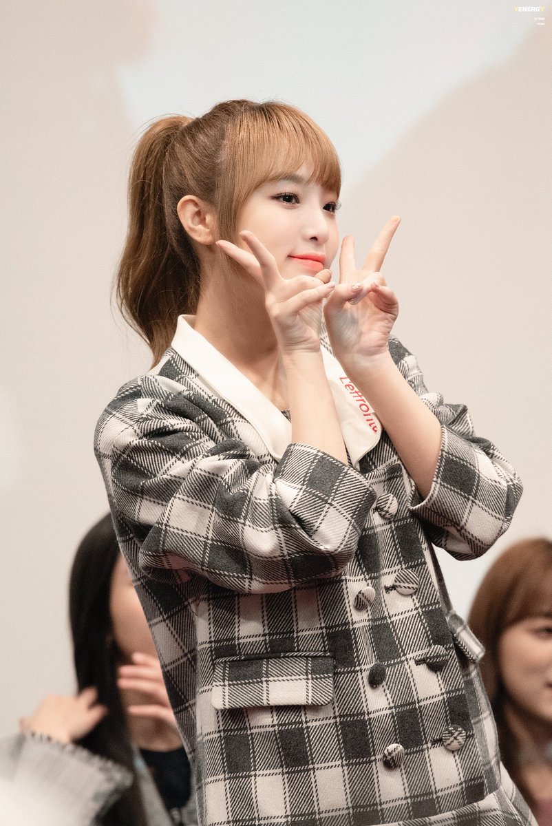 yermseuI3's tweet photo. 안녕하세요
오늘 날씨가 추운 것 같아요
따뜻하게 유지하고 아프지 마세요
나는 항상 당신의 행복하고 건강한 기도합니다
나는 영원히 당신을 사랑합니다💕💕

#BelieveInIZONE #예나메일 #yenamail @official_izone https://t.co/CcpMvsRwHf